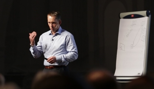 Matthias Kolbusa Speaker